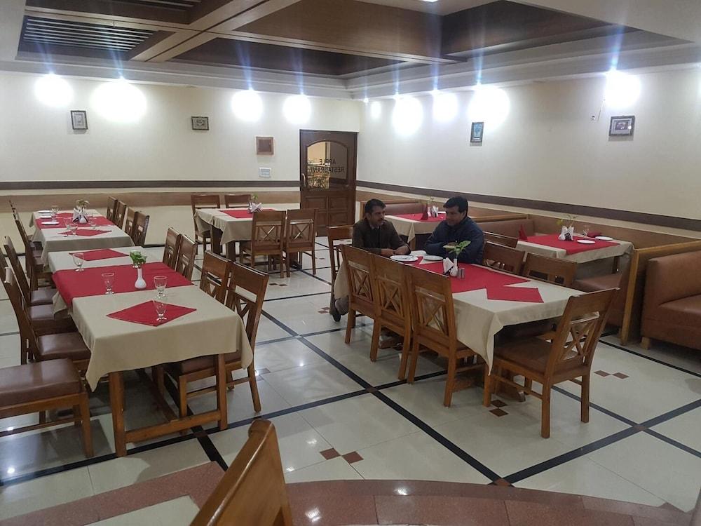 Hotel Park Inn Chandīgarh Extérieur photo