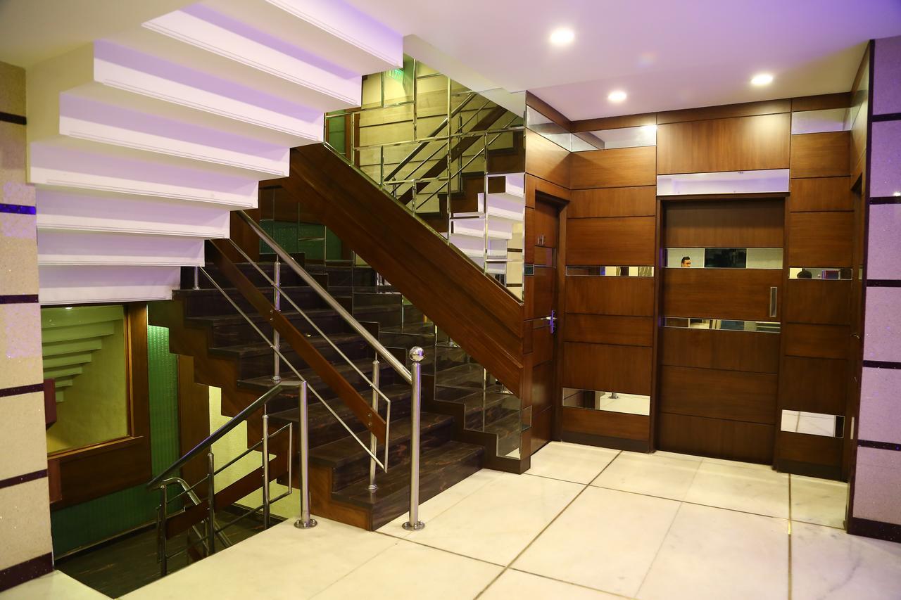 Hotel Park Inn Chandīgarh Extérieur photo